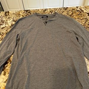 Long sleeve t shirt v neck style